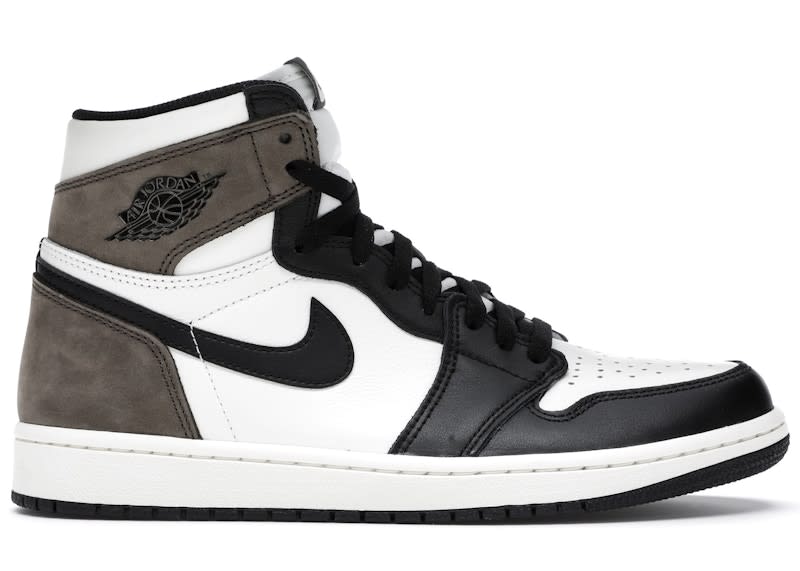 Air-Jordan-1-Retro-High-Dark-Mocha-2-Product_fhlwz7_1a39ddab-c00d-42e7-a026-d7ab76b7122d.jpg