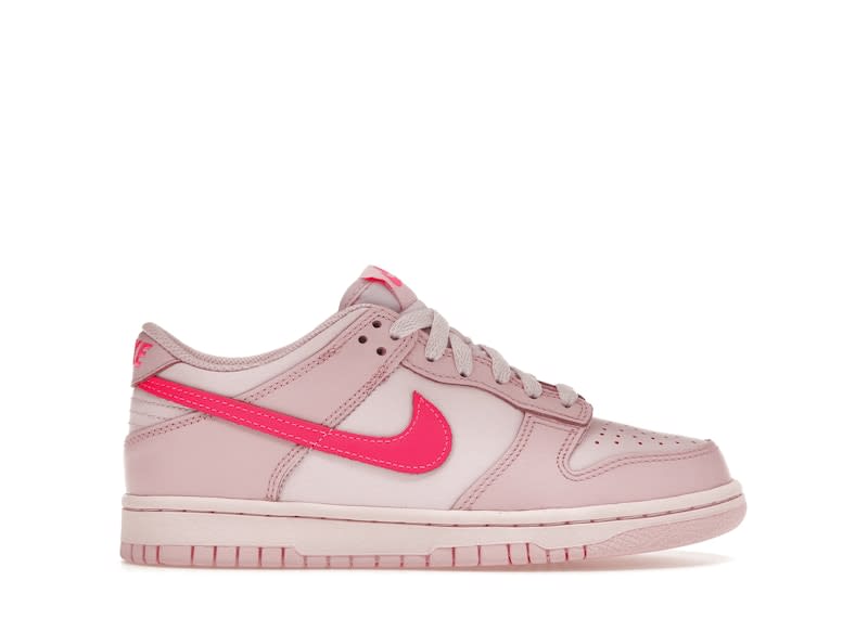 Nike Dunk Low Triple Pink (GS)