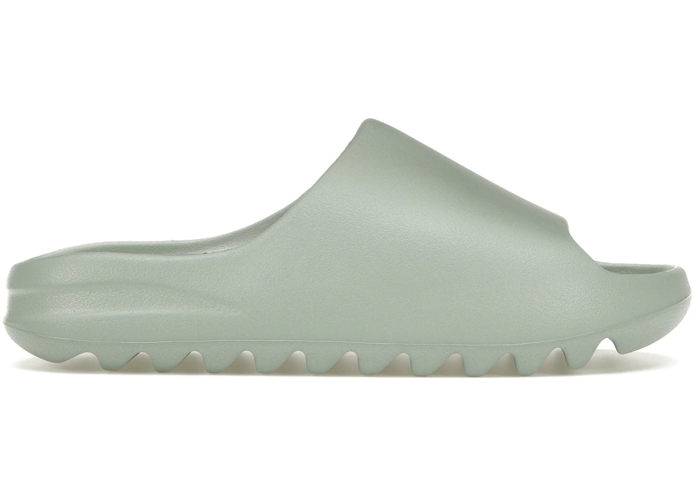 adidas-Yeezy-Slide-Salt-Product_b6b1ca2e-7de2-4e96-accf-3a19d8d07a43.webp